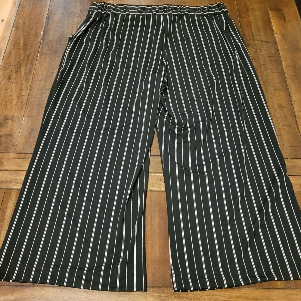 Robert Louis Black & White Striped Wide-Leg Crop Pants size L